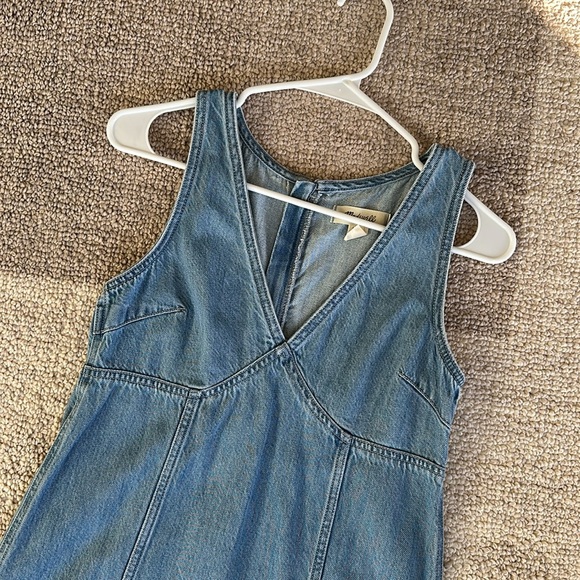 Madewell Ariana V Neck Denim Dress - Picture 2 of 4